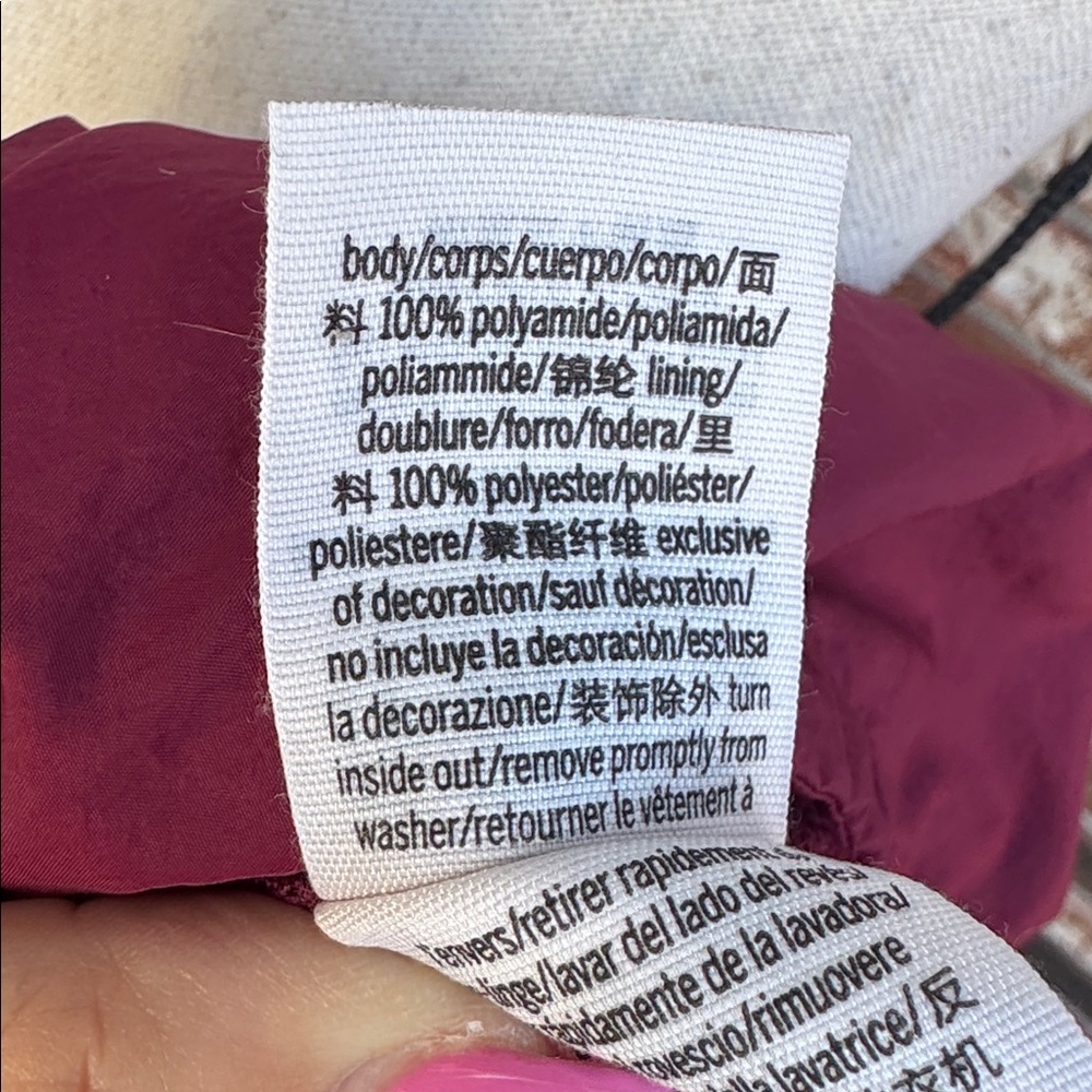 PINK Victoria's Secret Colorblock Windbreaker Jacket M/L Maroon Black Pink Hood - Picture 7 of 7